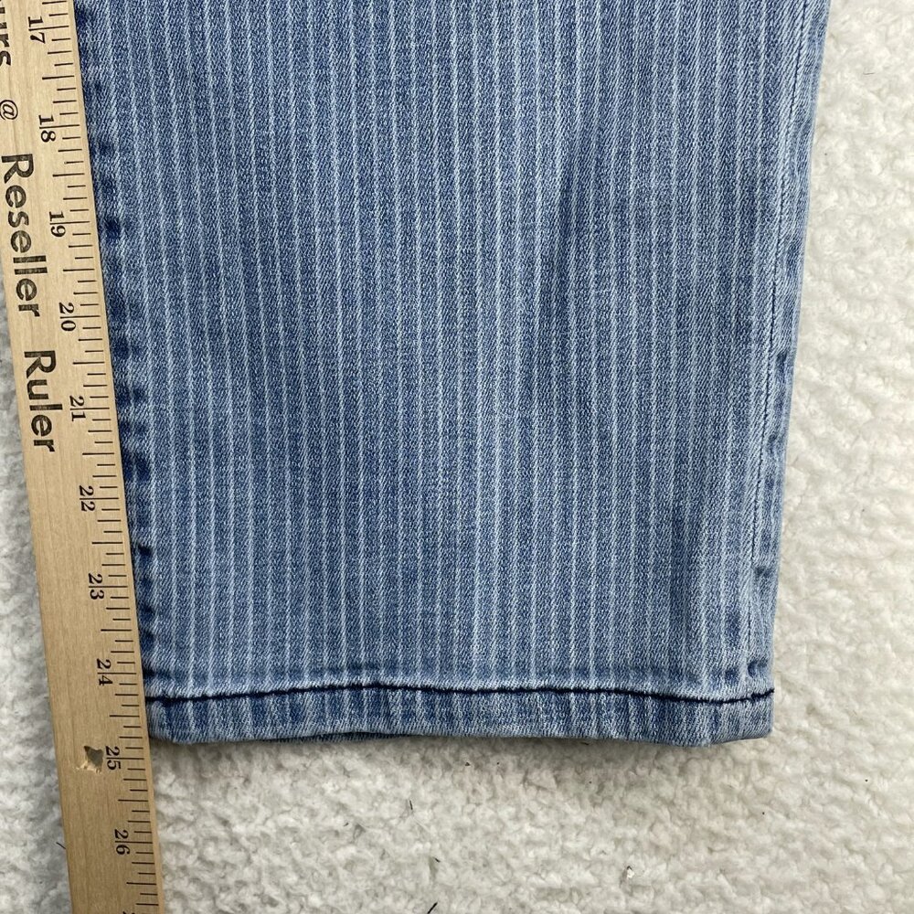 Chicos Jeans Womens (3.0) US 16 Blue Striped Girlfriend Crop High Rise 38x25 - Picture 7 of 13